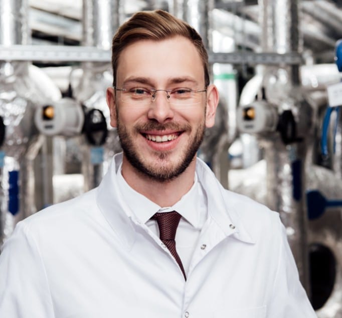 Projektleiter bei Borer Chemie über virtuelle 3D Tour durch Produktionsanlage